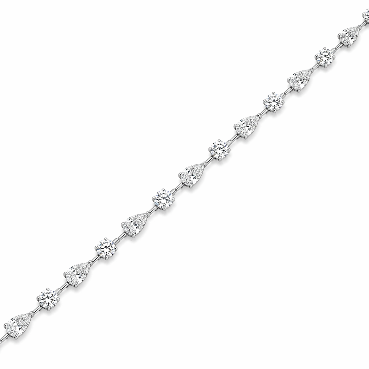 4.51 Carats Round & Pear Diamond Bracelet